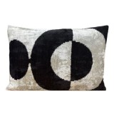 VELVET IKAT PILLOW COVER BLACK SILVER Q9